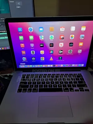 Laptop Apple MacBook 2015 16GB Intel Core I7 SSD 256GB