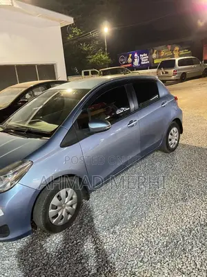 Toyota Vitz 2013 Blue