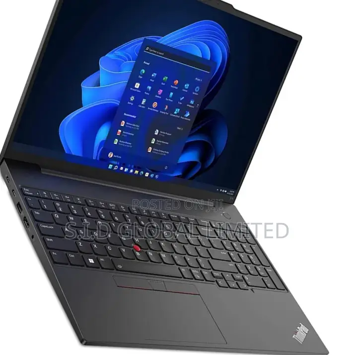New Laptop Lenovo ThinkPad E16 G1 8GB Intel Core i5 SSD 512GB