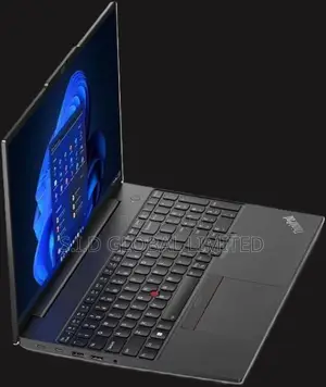 New Laptop Lenovo ThinkPad E16 G1 8GB Intel Core i5 SSD 512GB