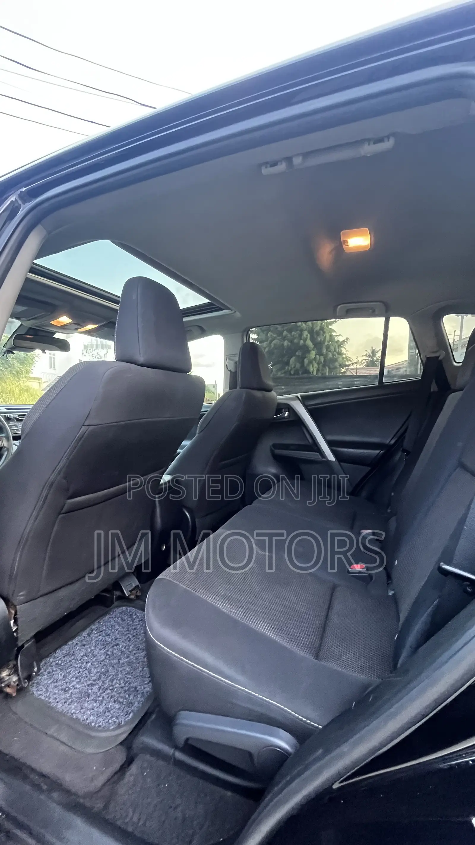 Toyota RAV4 XLE AWD (2.5L 4cyl 6A) 2017 Black