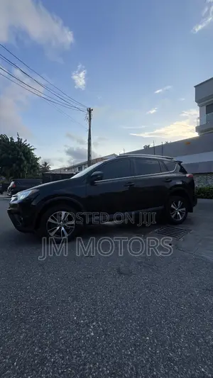 Toyota RAV4 XLE AWD (2.5L 4cyl 6A) 2017 Black