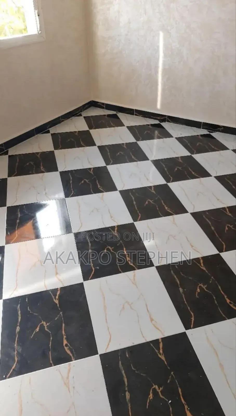 Master Hands in Tiling