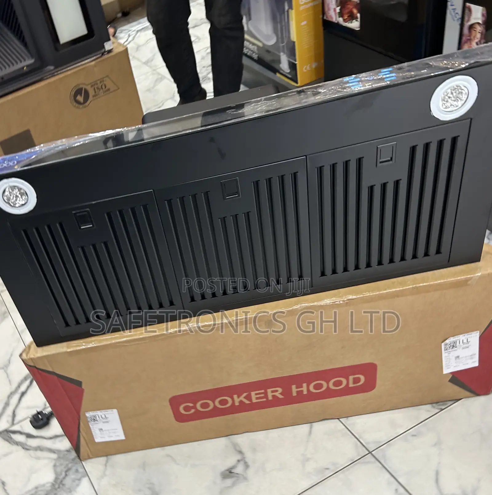 Fast Black Electric Kenwood 90cm New Heat Extractor