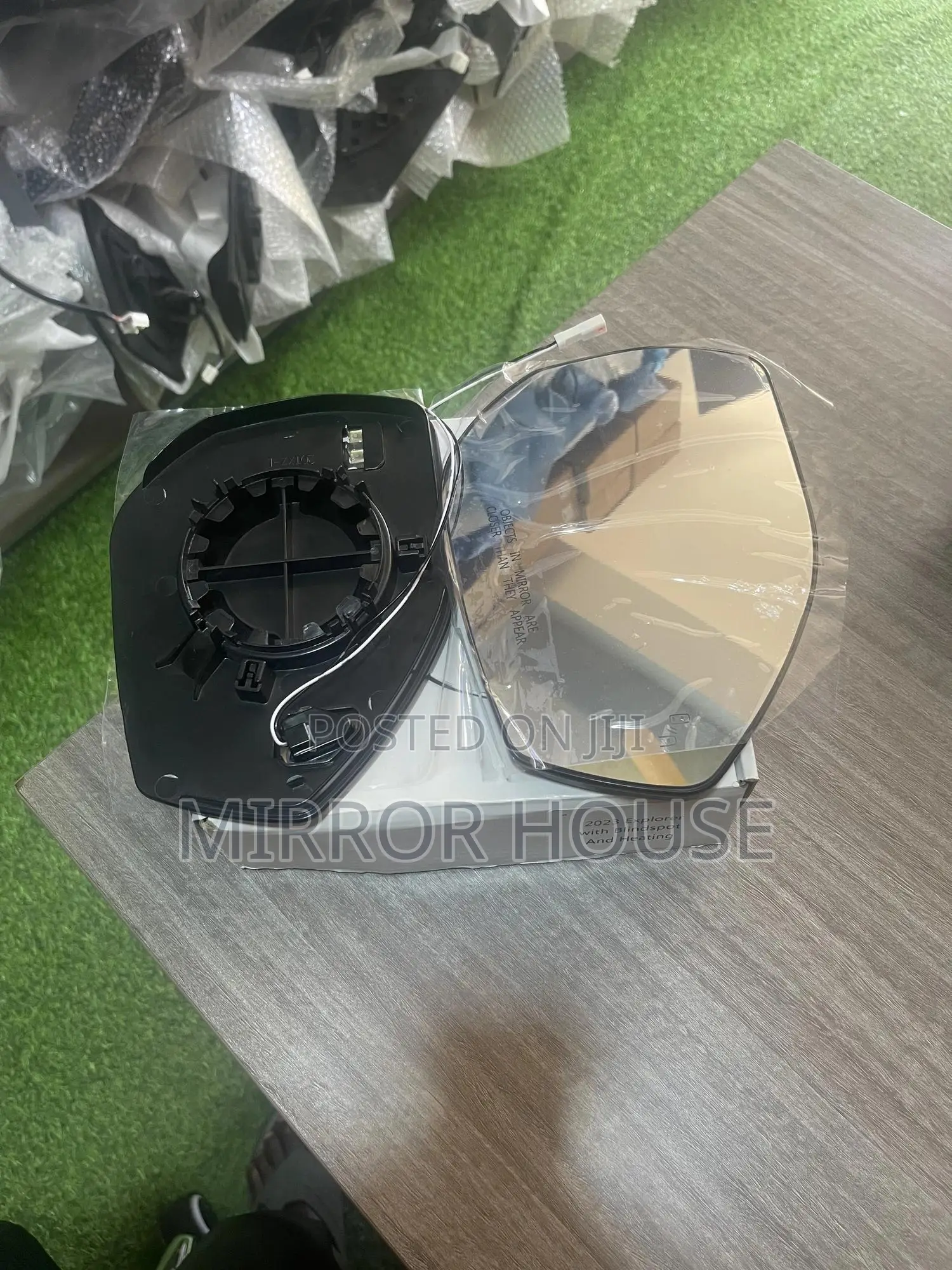 Ford Explorer 2022-2025 Side Mirror Glass With Blindspot Sensor