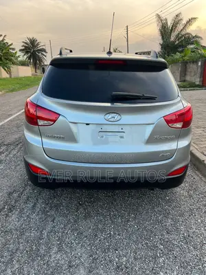 Hyundai Tucson Limited AWD 2013 Silver