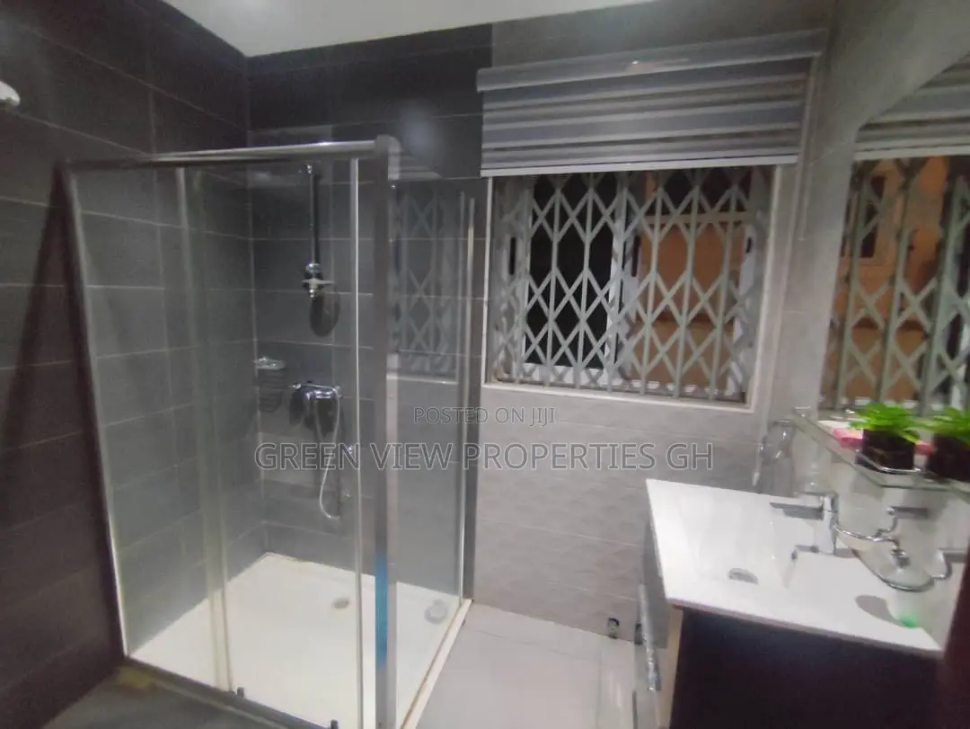 Furnished 3bdrm Apartment in Achimota for rent