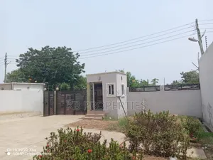 4bdrm Duplex in Kb Properties, Spintex for sale