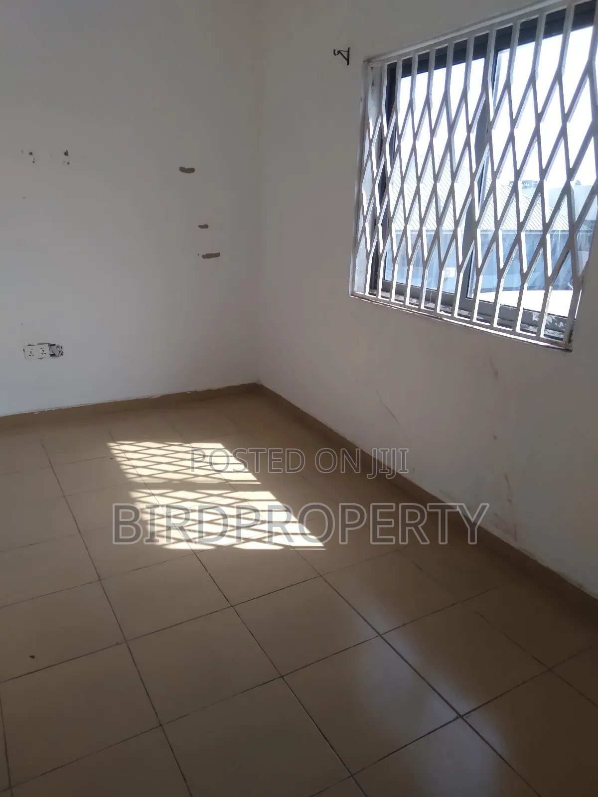 1bdrm Apartment in Bird-Group, School Junction for rent