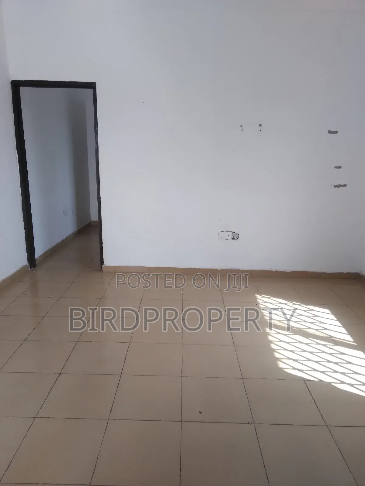 1bdrm Apartment in Bird-Group, School Junction for rent