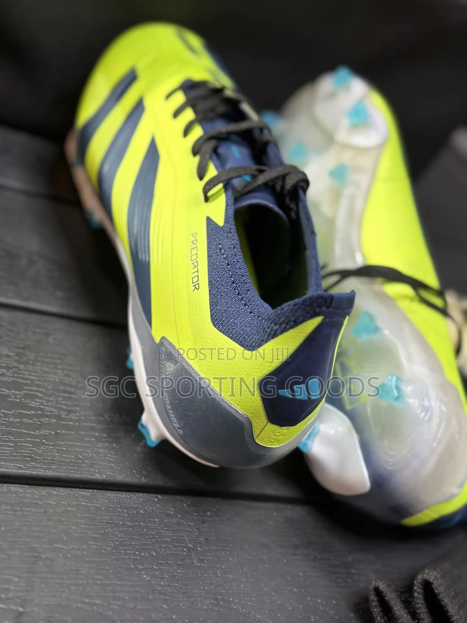 Adidas Predator Football Boots in Green Color