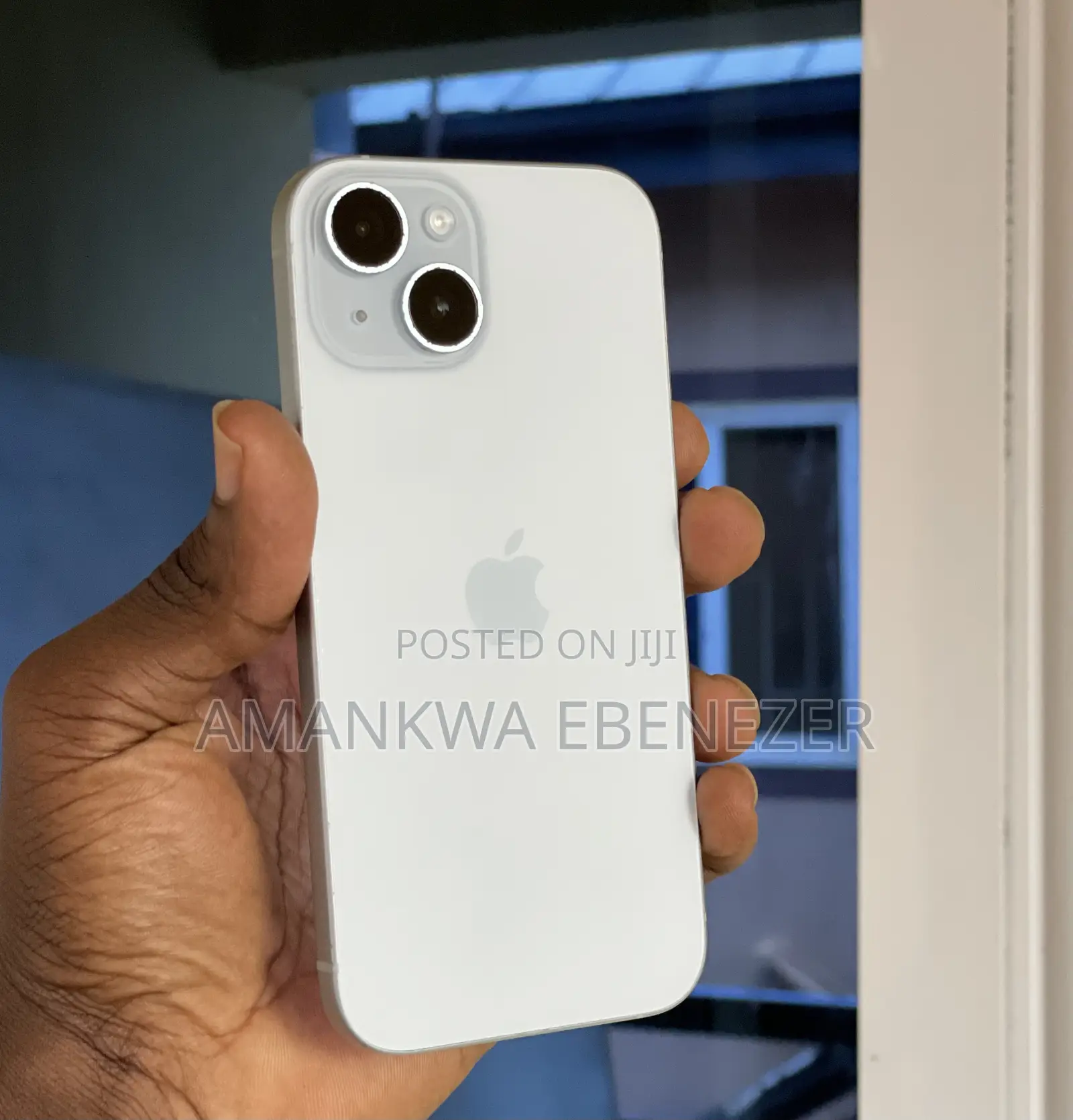 New Apple iPhone 15 128 GB Silver