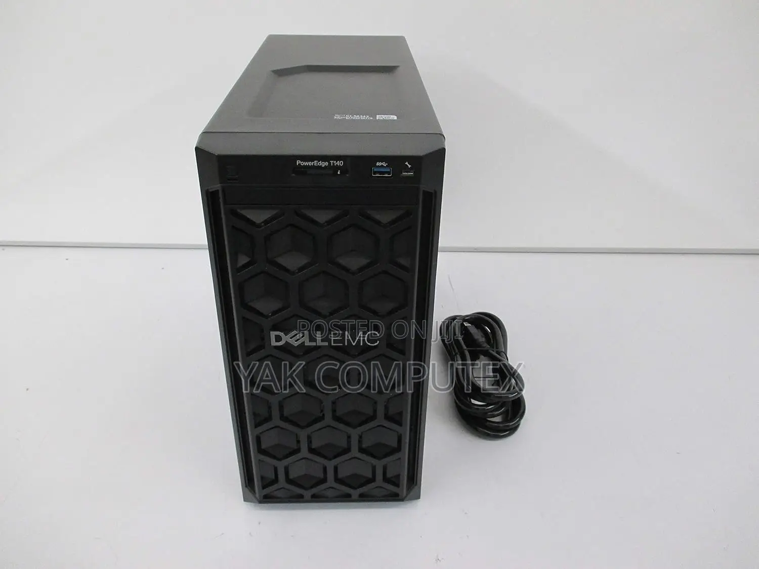 New Server Dell PowerEdge T150 32GB Intel Xeon HDD 4T