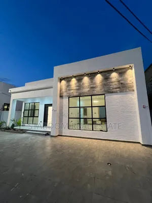 3bdrm Duplex in East Legon Hills for sale