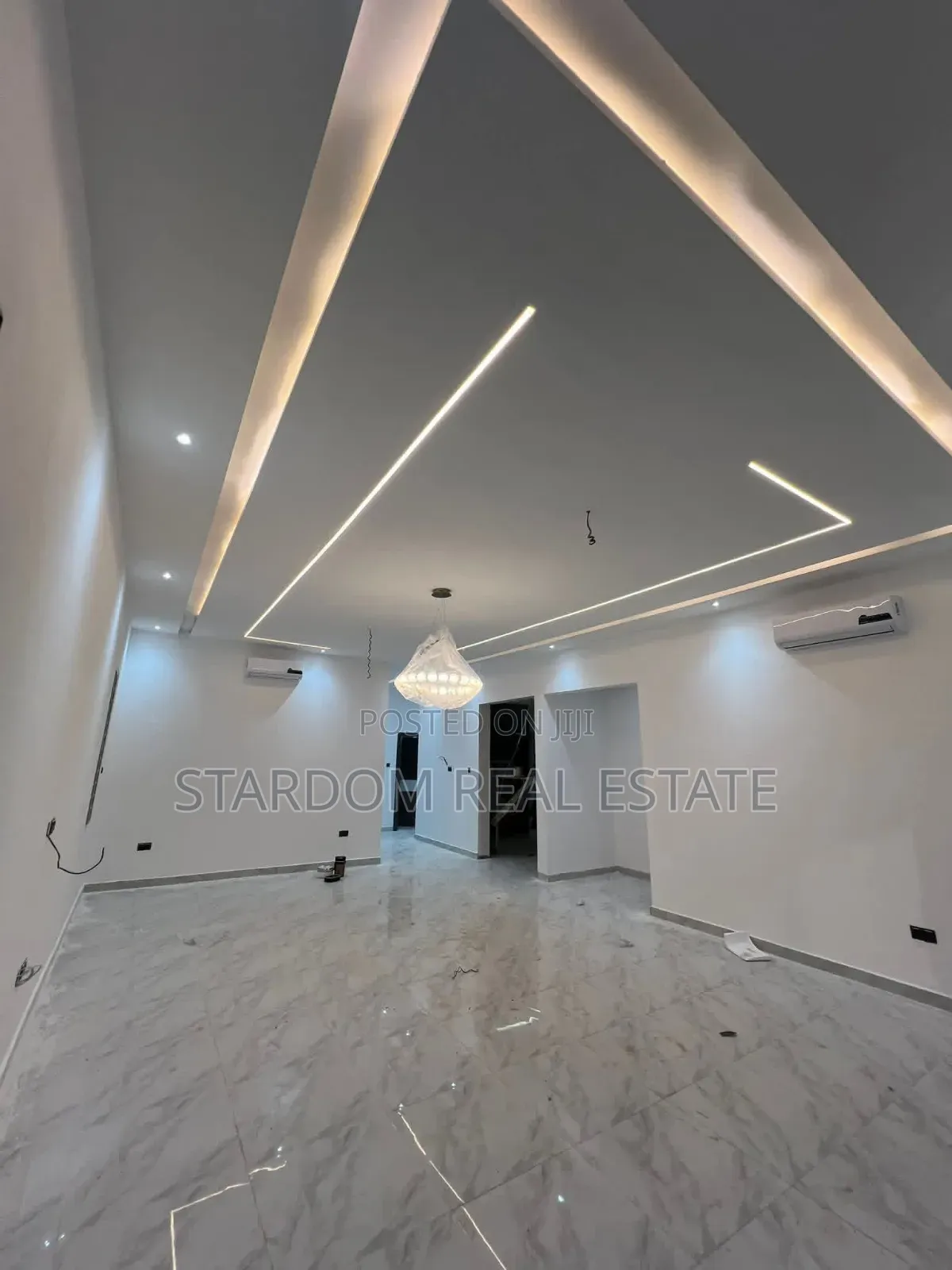 3bdrm Duplex in East Legon Hills for sale