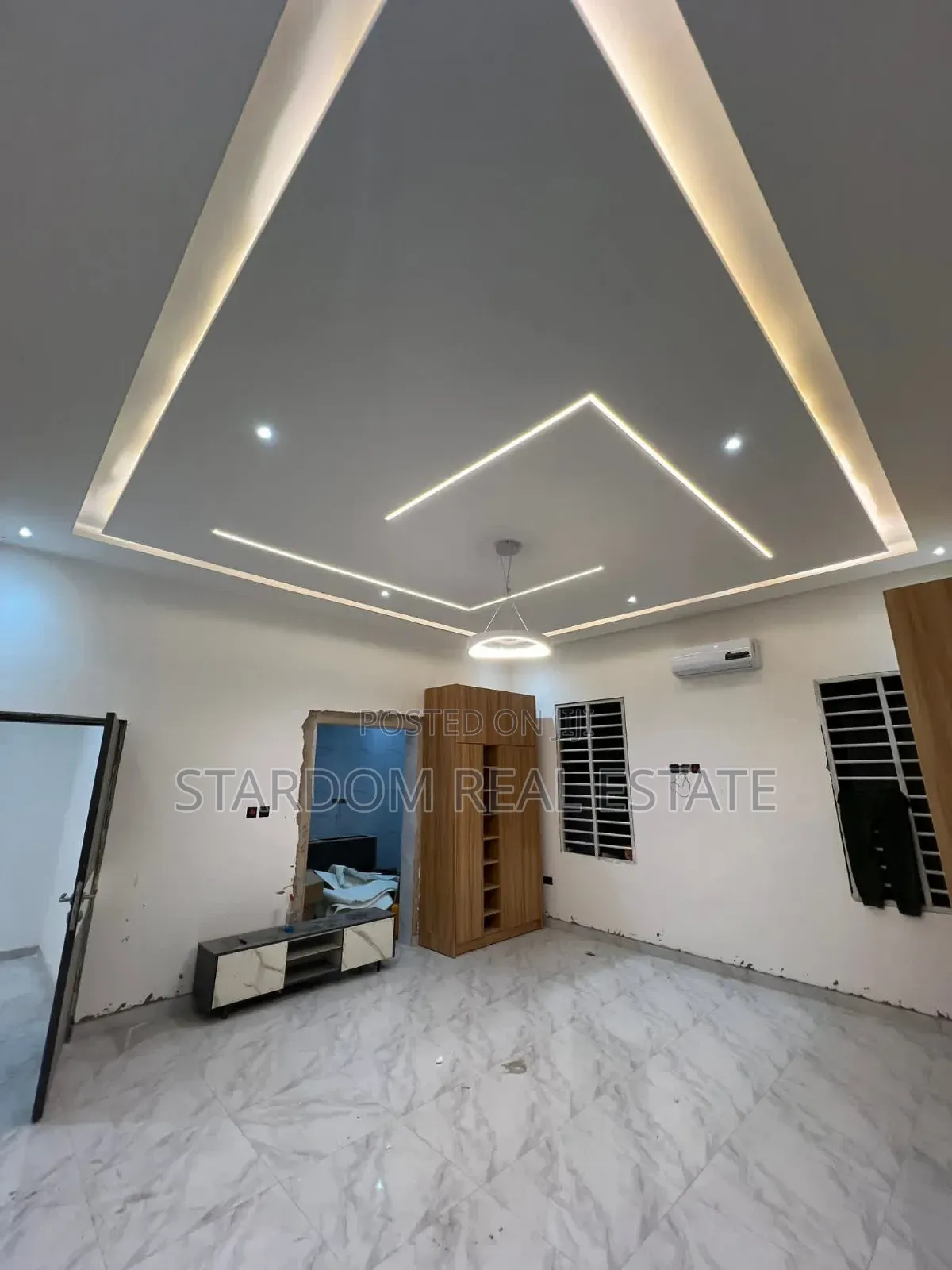 3bdrm Duplex in East Legon Hills for sale