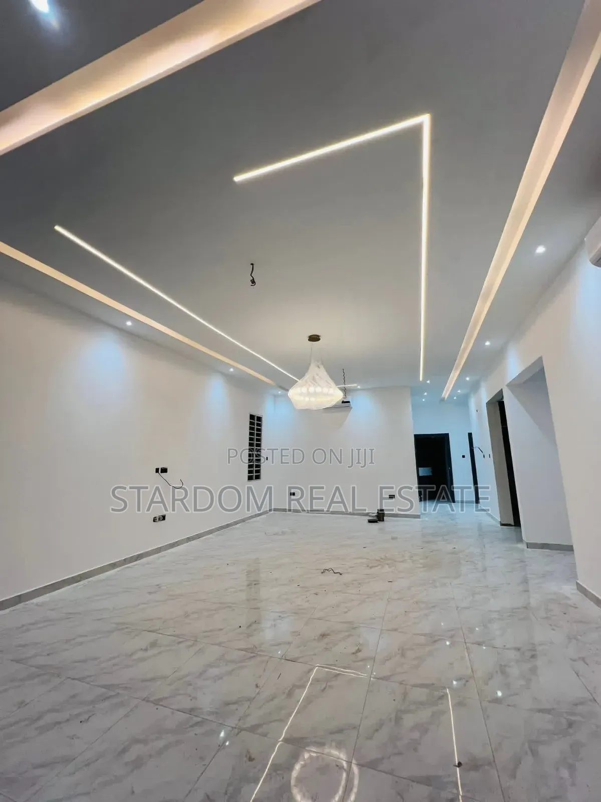 3bdrm Duplex in East Legon Hills for sale