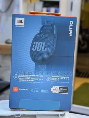 JBL Clip 5