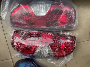 Tundra 2014 2015 2016 2017 2018 2019 2020 2021 Tail Light