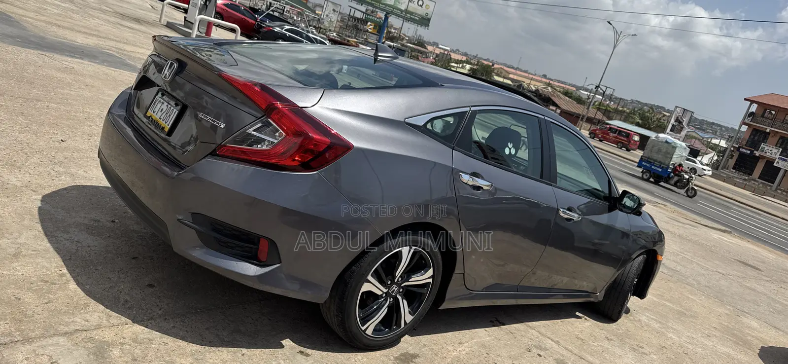 Honda Civic Touring 2dr Coupe (1.5L 4cyl) 2016 Gray