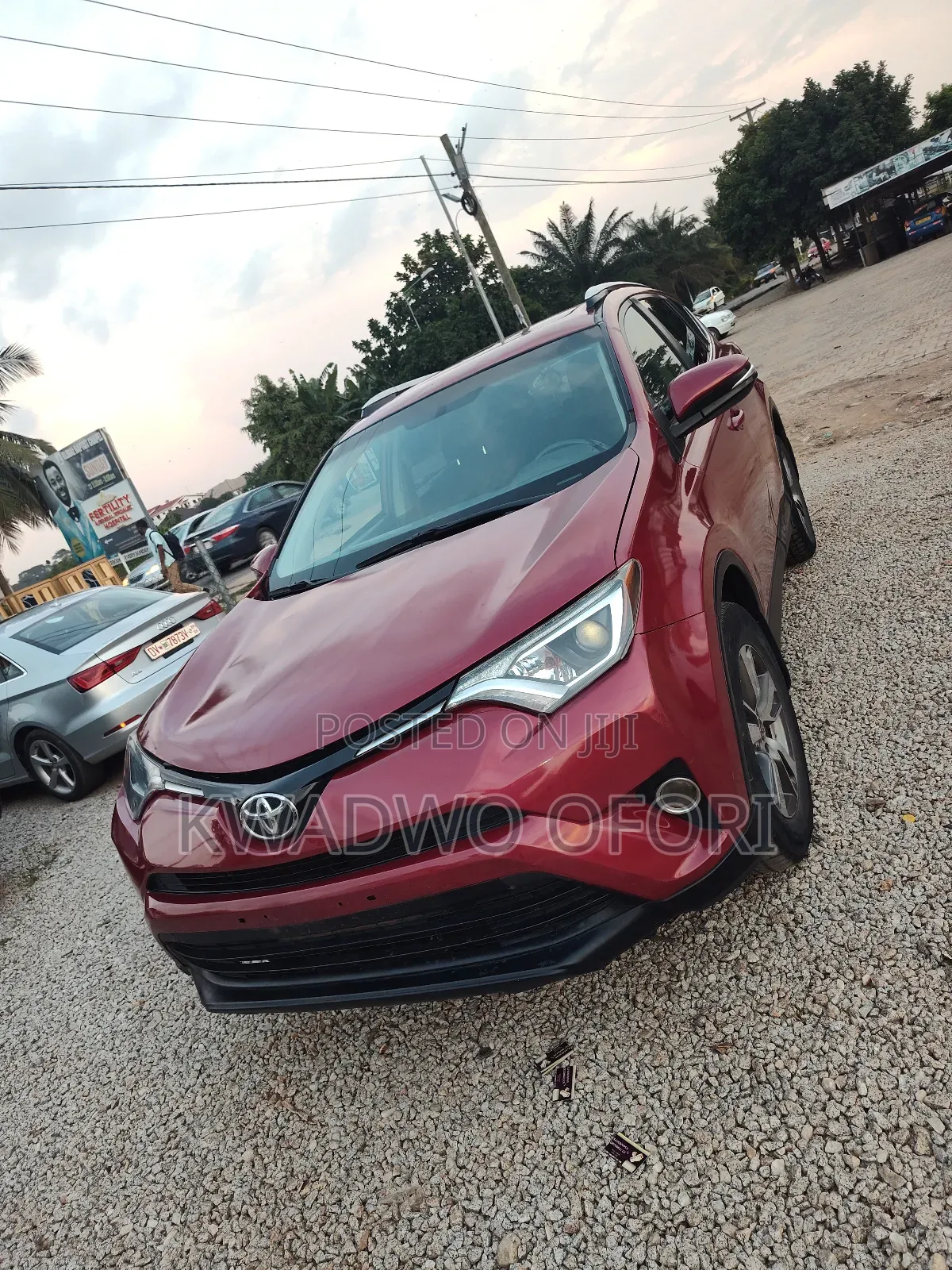 Toyota RAV4 XLE AWD (2.5L 4cyl 6A) 2016 Red