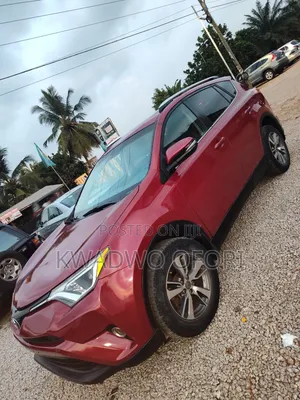 Toyota RAV4 XLE AWD (2.5L 4cyl 6A) 2016 Red
