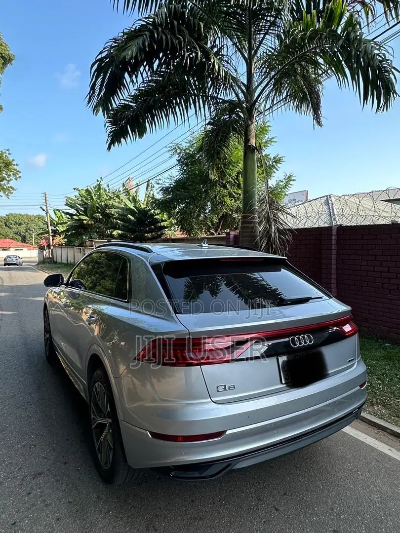 Audi Q8 55 Premium AWD quattro 2020 Gray