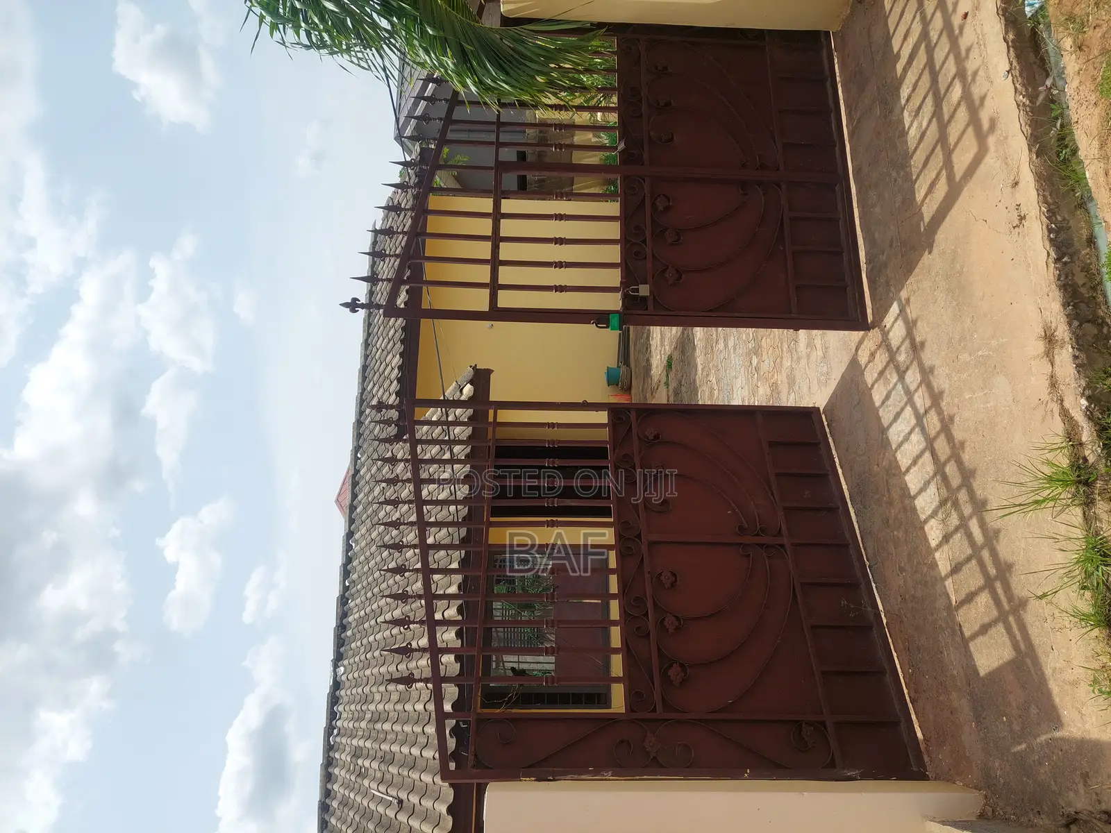 2bdrm House in Palm Valley Estate, Oyarifa Mall Area for rent