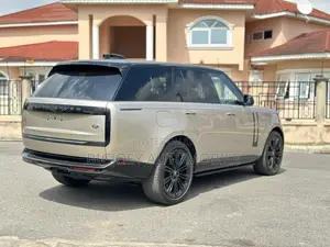 Land Rover Range Rover Vogue 2024 Brown
