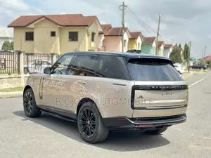 Land Rover Range Rover Vogue 2024 Brown
