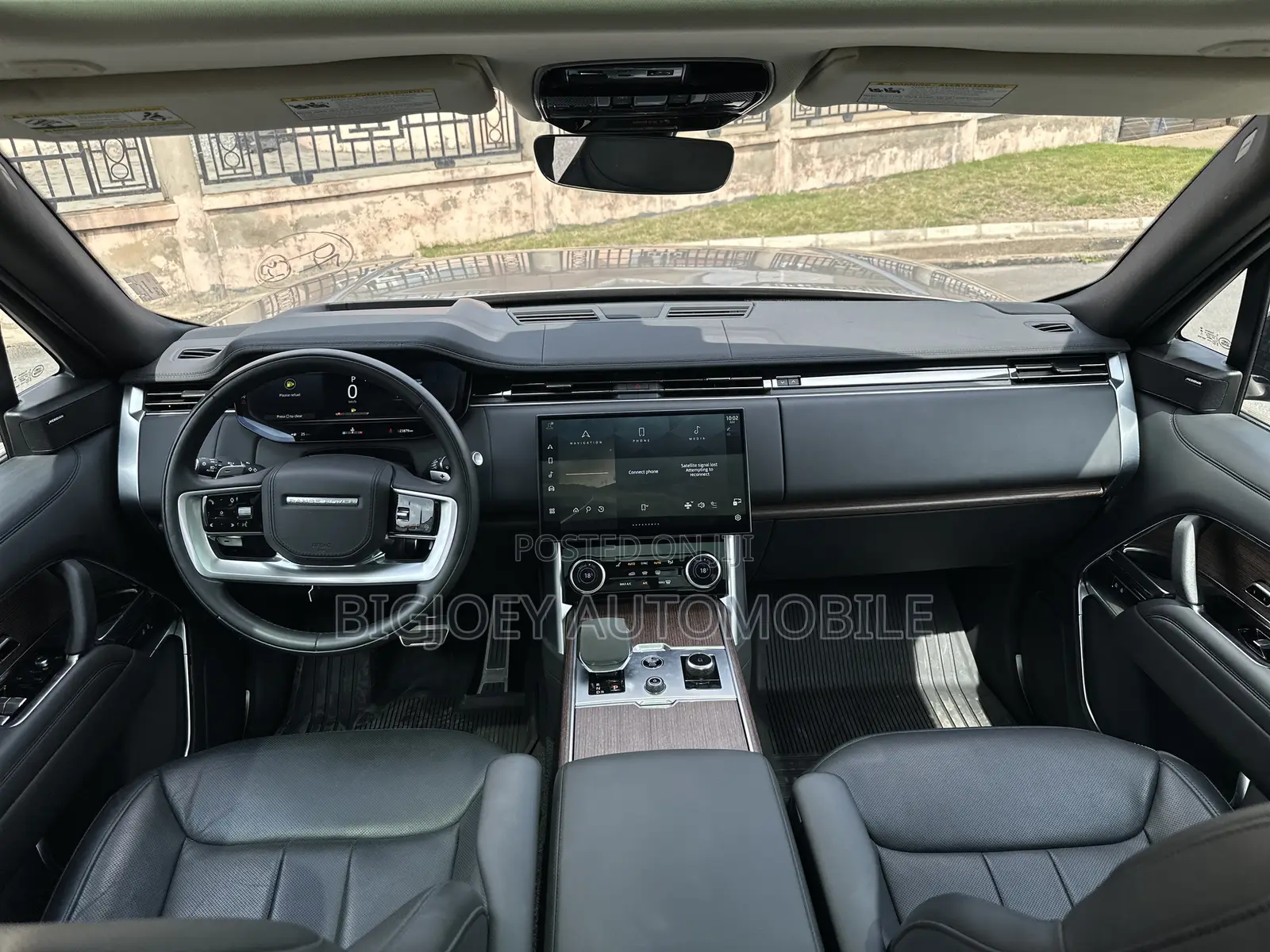 Land Rover Range Rover Vogue 2024 Brown