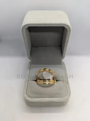 Round Two Piece Designer Wedding Rings (Swipe)