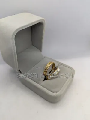 Round Two Piece Designer Wedding Rings (Swipe)
