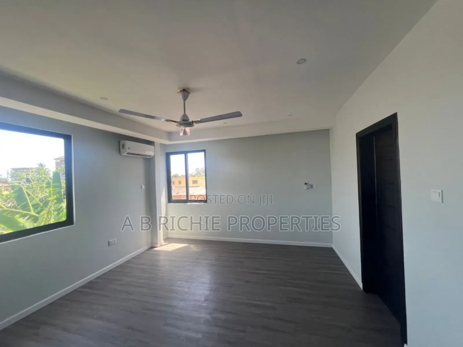5bdrm House in Ab Richie Properties, Labone for rent