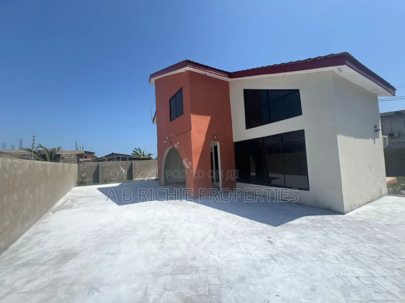 5bdrm House in Ab Richie Properties, Labone for rent