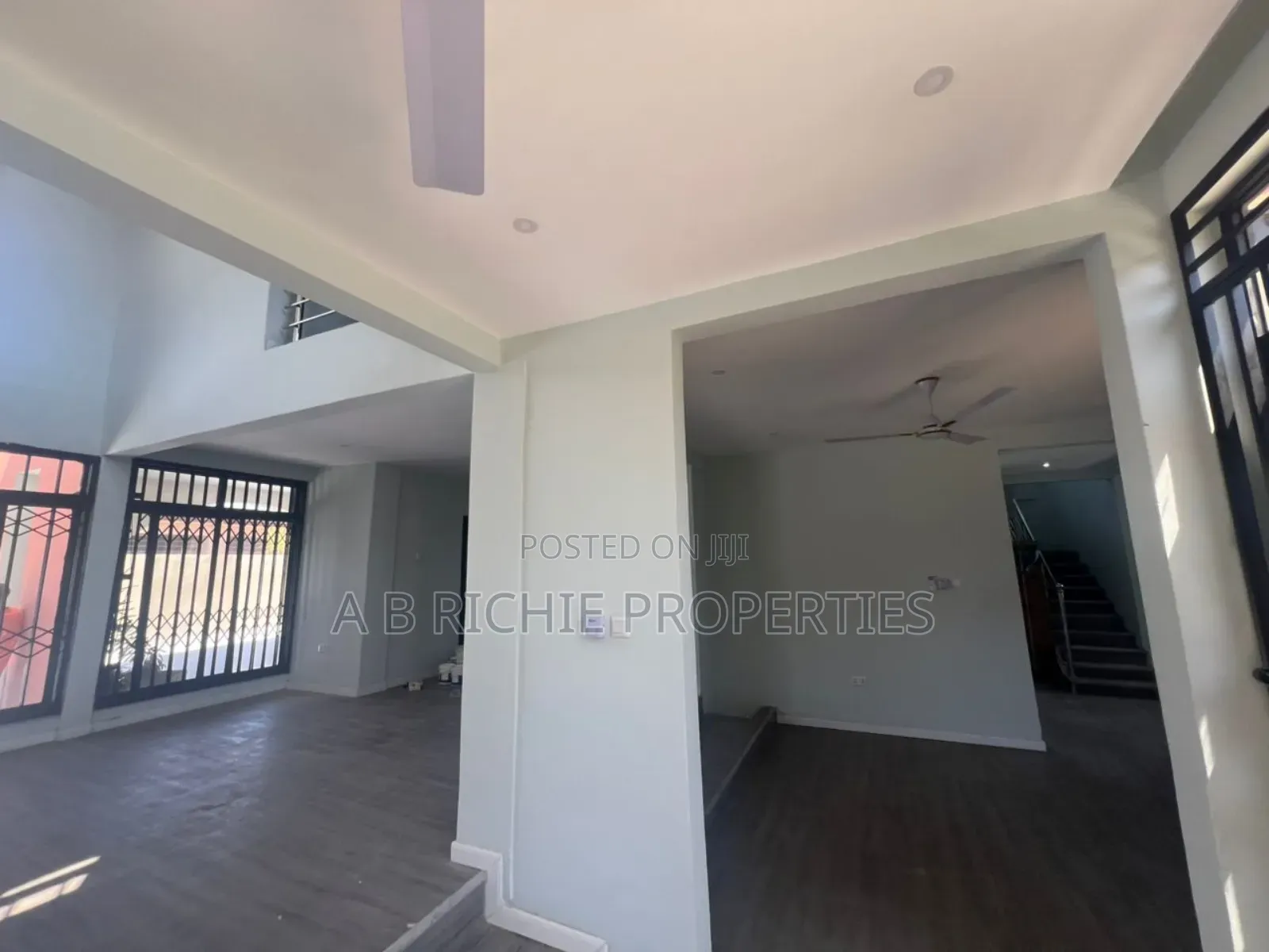 5bdrm House in Ab Richie Properties, Labone for rent