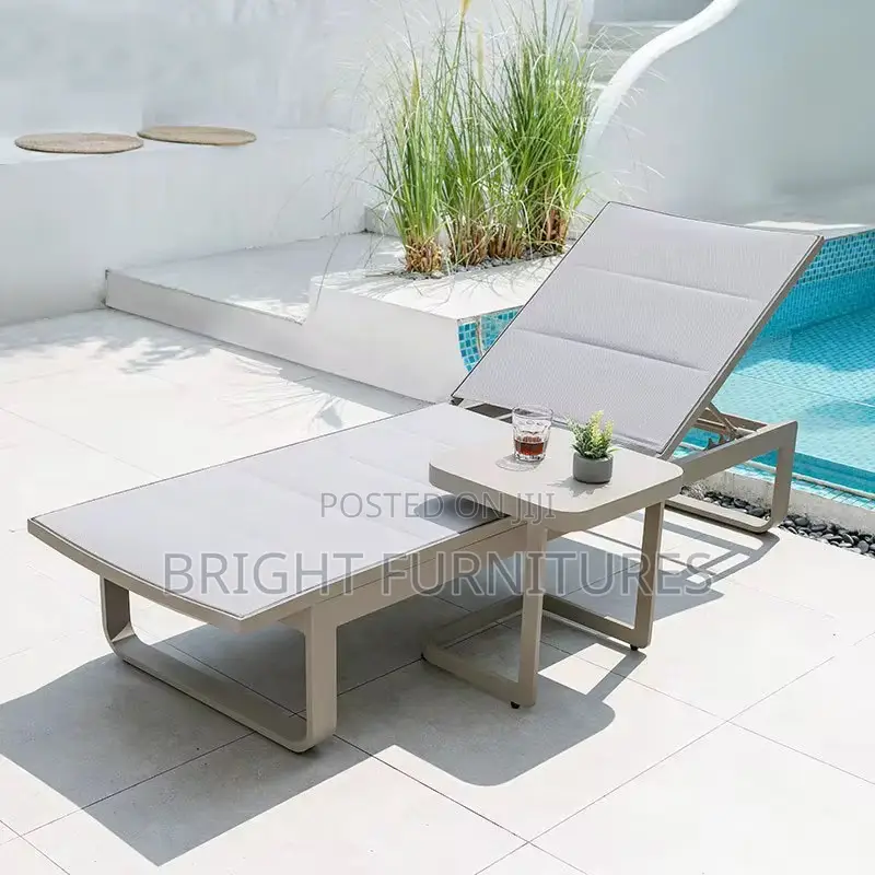Outdoor Pool Sun Beach Lounge With Center Table
