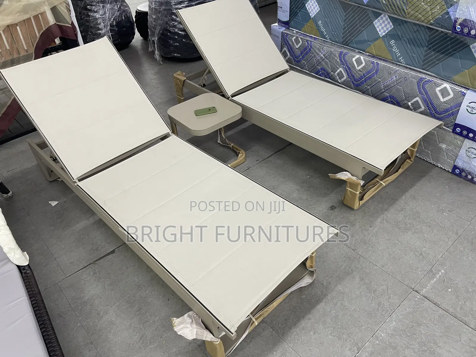Outdoor Pool Sun Beach Lounge With Center Table