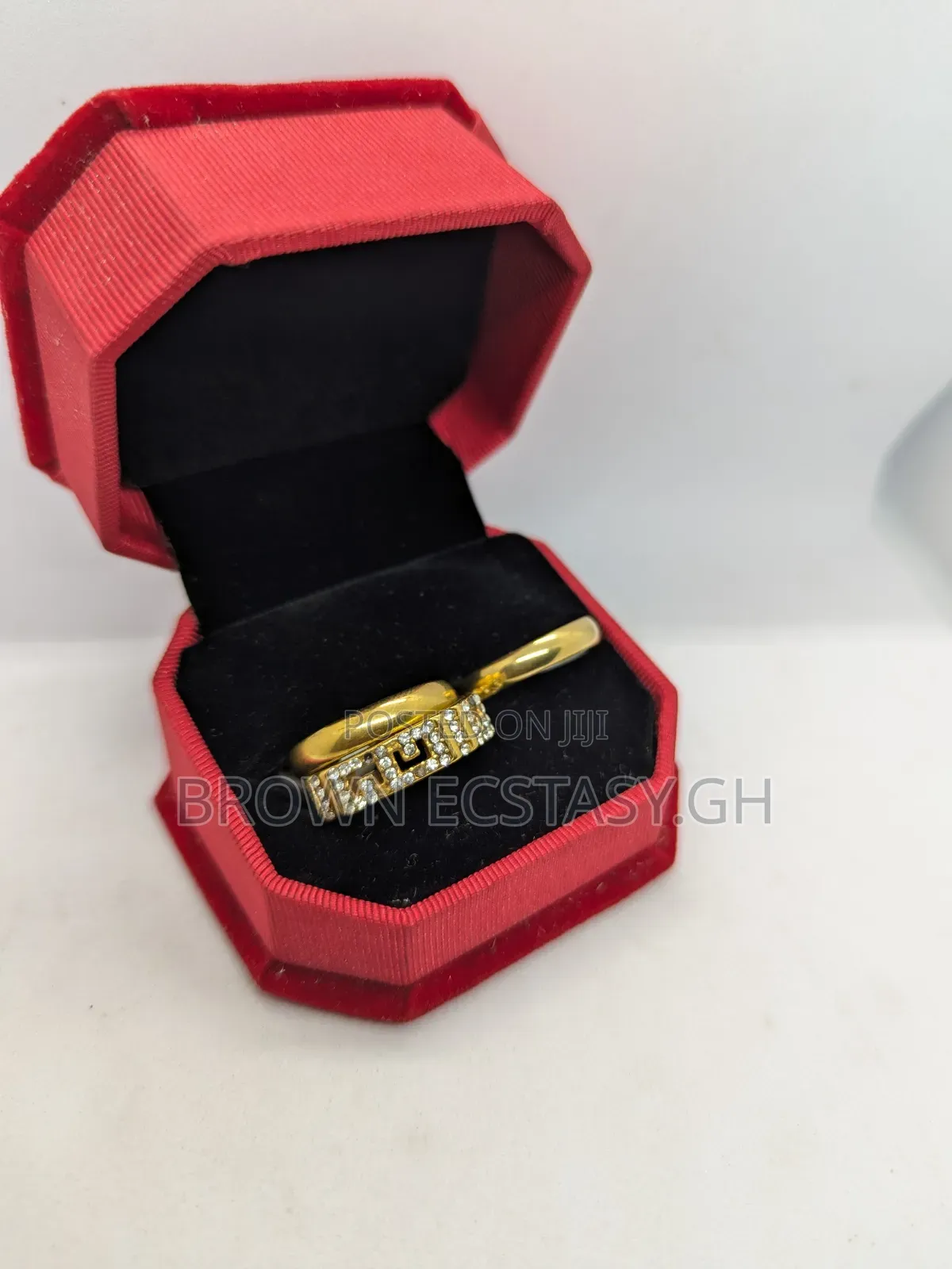 Three Piece Wedding Rings (Round)(Swipe)