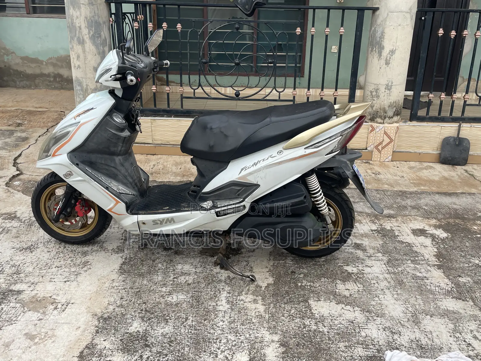 SYM Jet 2012 White