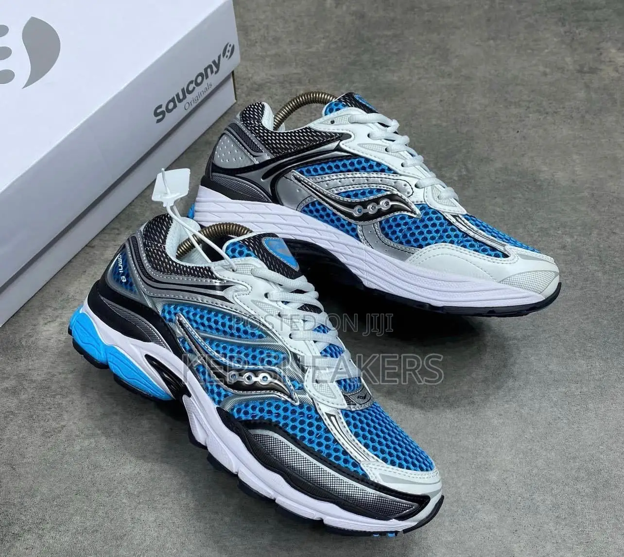 Saucony Progrid Omni 9