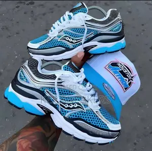 Saucony Progrid Omni 9