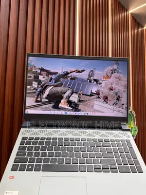 Laptop Dell G15 5511 16GB AMD Ryzen 7 SSD 512GB