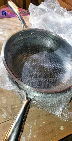 Nonstick Frying Pan 24/28cm