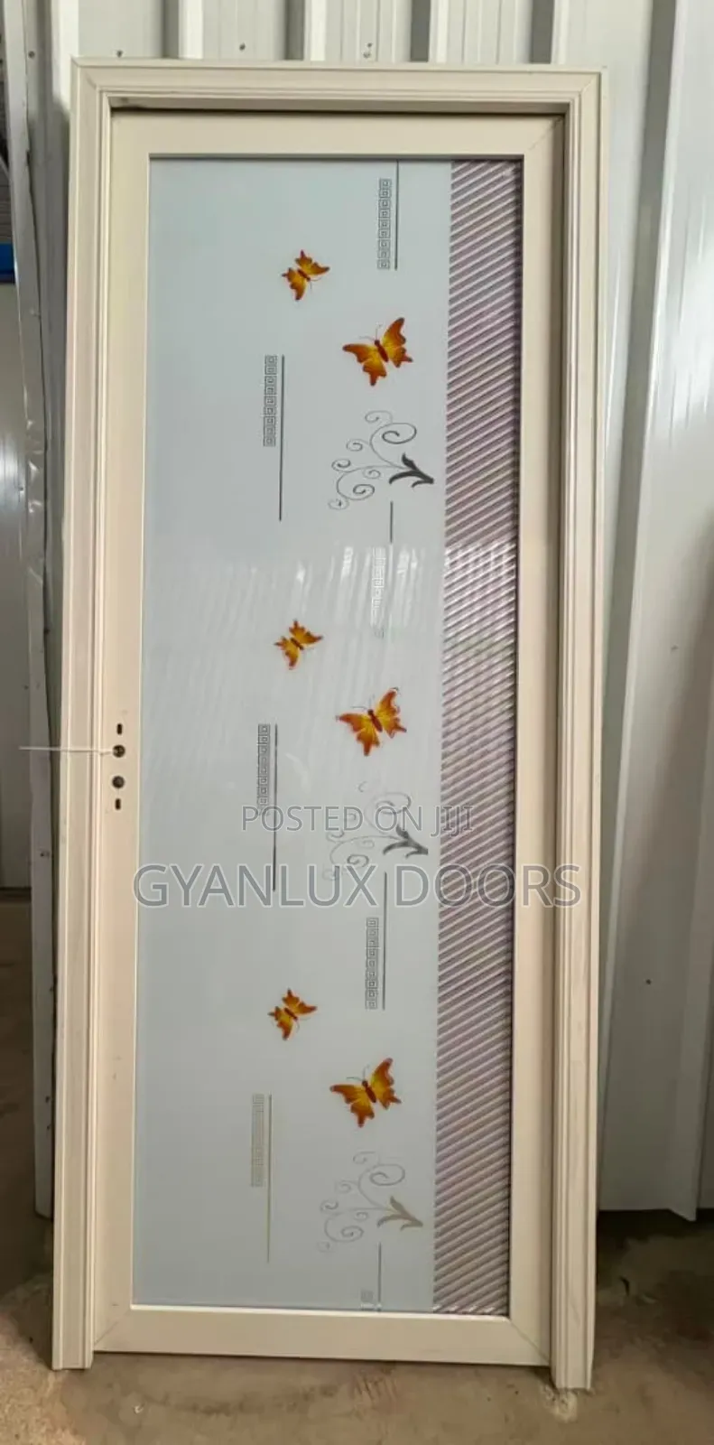 Tempered Glass Doors Washrooms