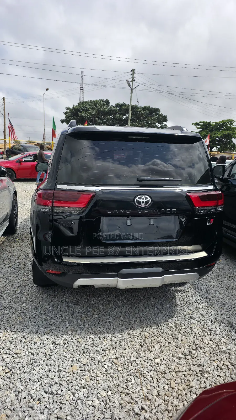 Toyota Land Cruiser LC300 2025 Black