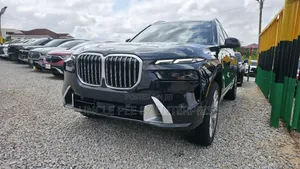 BMW X7 xDrive40i 2023 Black