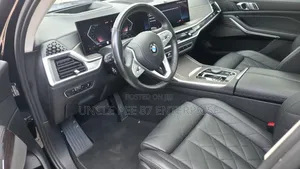 BMW X7 xDrive40i 2023 Black