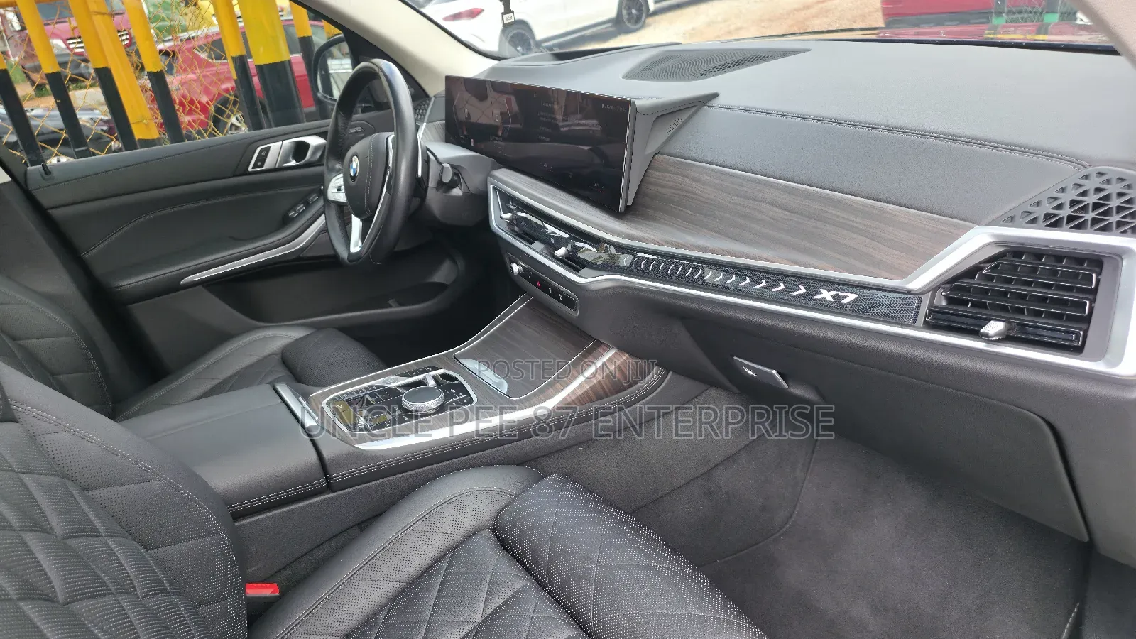 BMW X7 xDrive40i 2023 Black