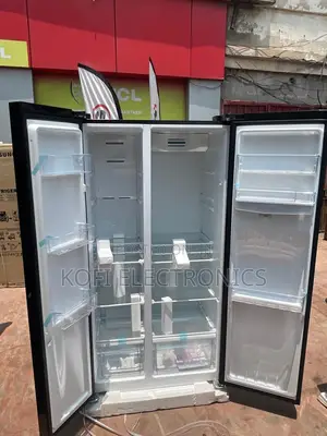 Sleek 583 LTR Black Side-by-Side Appliance